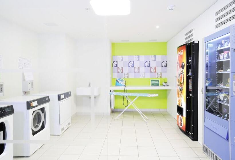 Harry S Home Linz Urfahr Hotel & Apartments