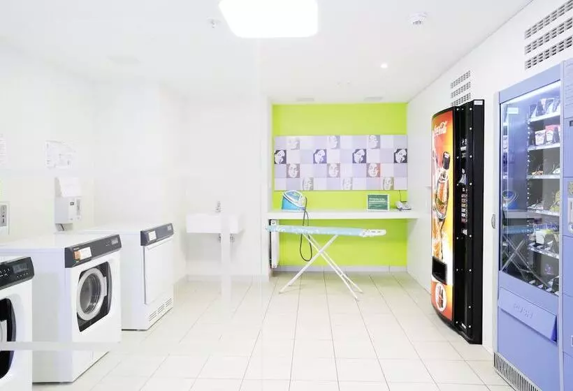 Harry S Home Linz Urfahr Hotel & Apartments