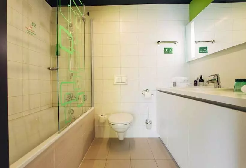 Harry S Home Linz Urfahr Hotel & Apartments