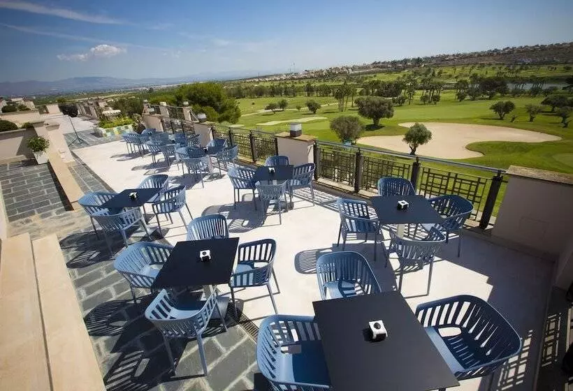 בית מלון כפרי La Finca Resort