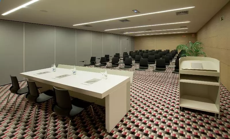 בית מלון כפרי La Finca Resort