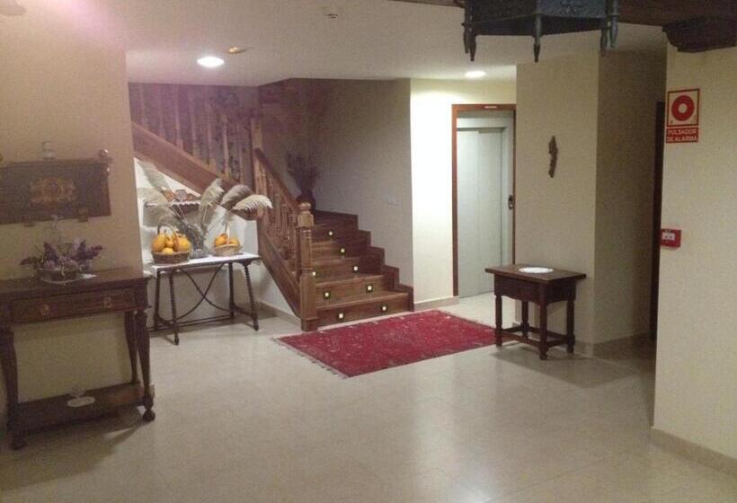 בית מלון כפרי Las Fuentes