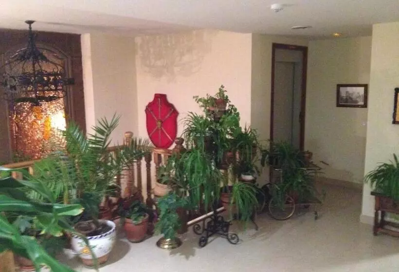 בית מלון כפרי Las Fuentes