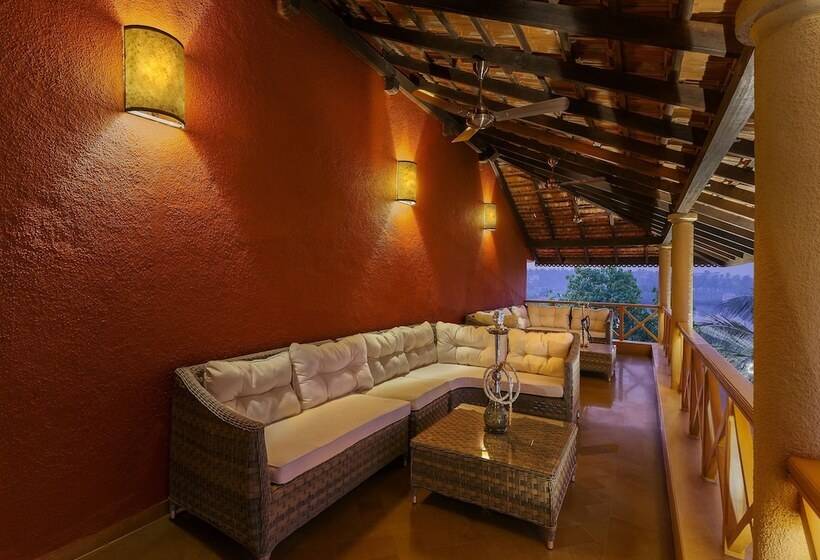 Hotel Lazy Lagoon, Baga A Lemon Tree Resort, Goa