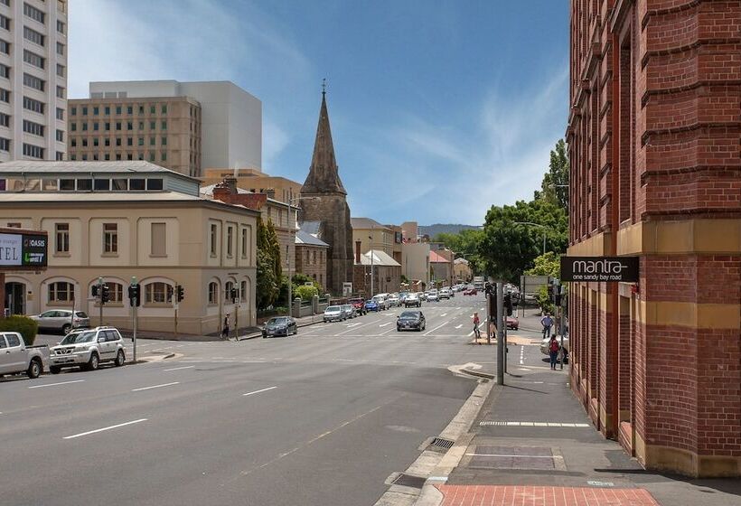 בית מלון כפרי Mantra One Sandy Bay Road