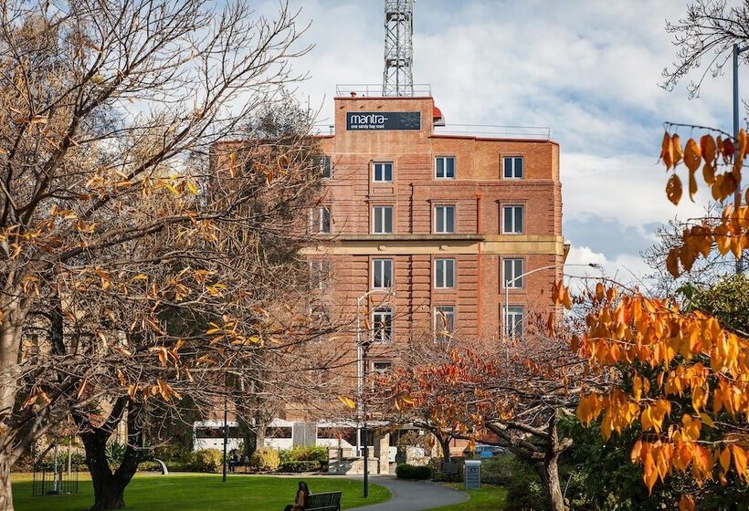 בית מלון כפרי Mantra One Sandy Bay Road