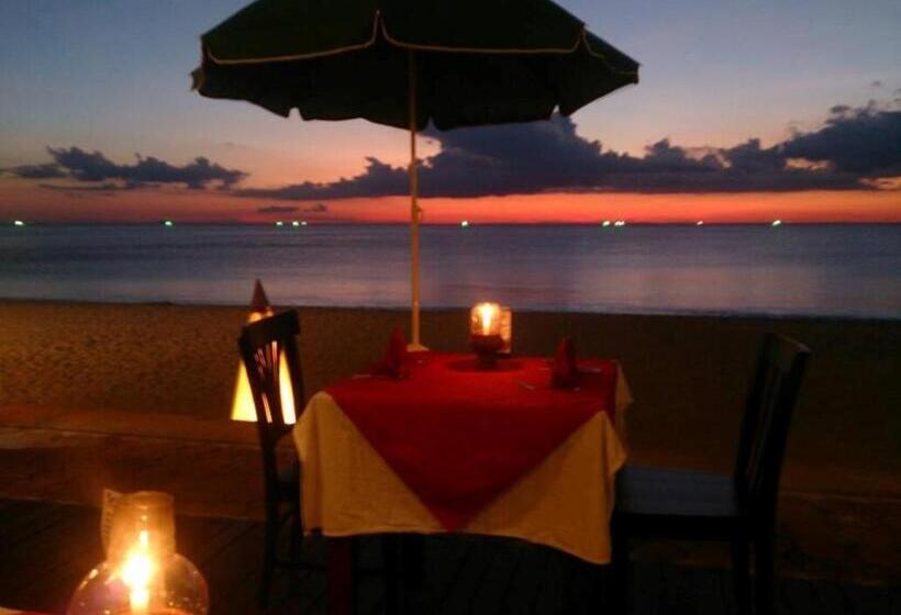 فندق Nakara Long Beach Resort   Sha Extra Plus