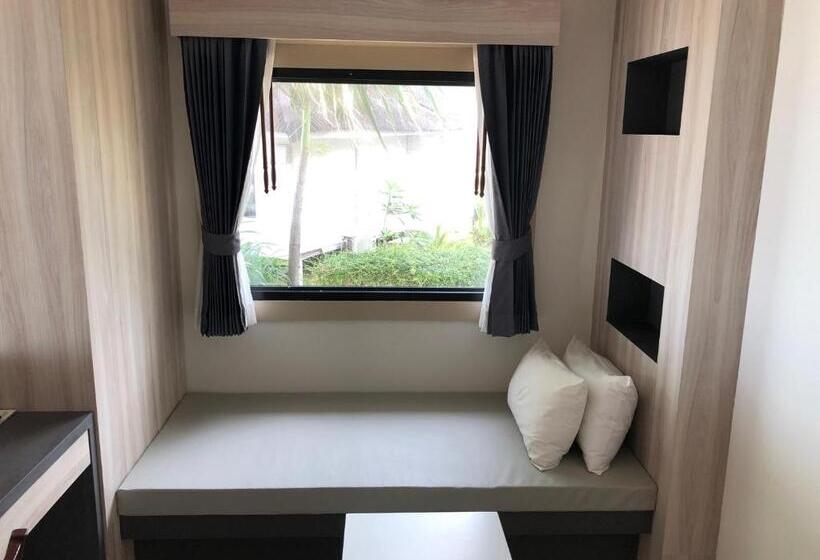 فندق Nakara Long Beach Resort   Sha Extra Plus