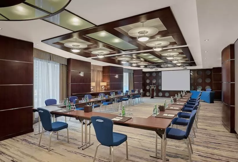 هتل Rose Rayhaan By Rotana   Dubai