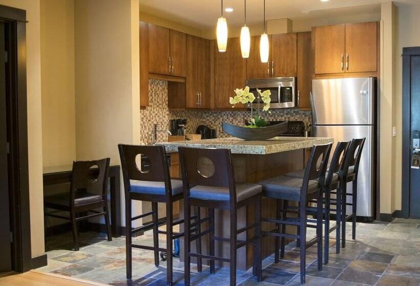 فندق Silver Creek Lodge