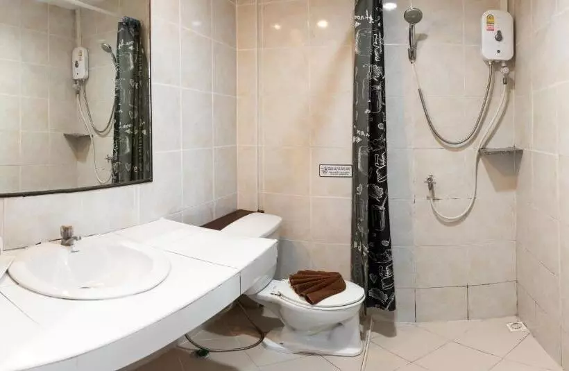 فندق The Palace Aonang Resort