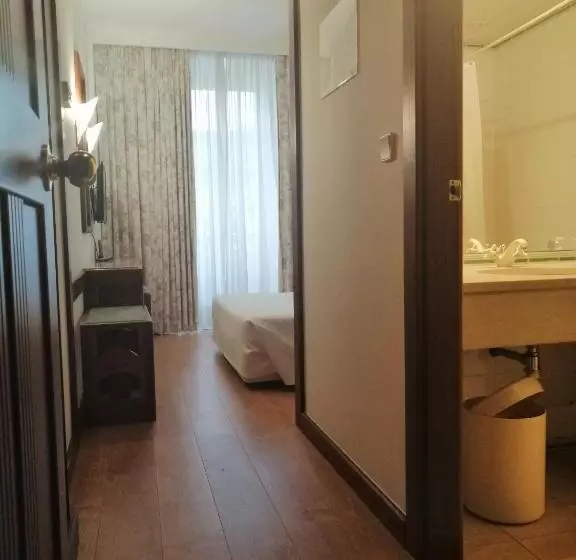 בית מלון כפרי Universal