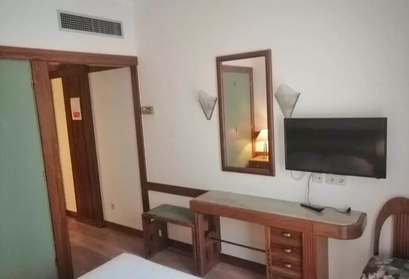 בית מלון כפרי Universal