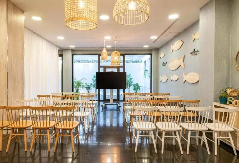 هتل Catalonia Málaga