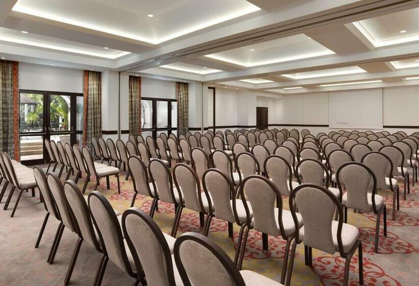 Pine Cliffs Residence, a Luxury Collection Resort, Algarve