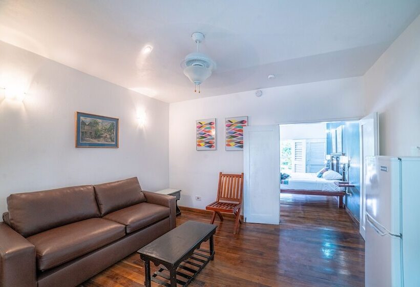 استراحتگاه Negril Beach Club