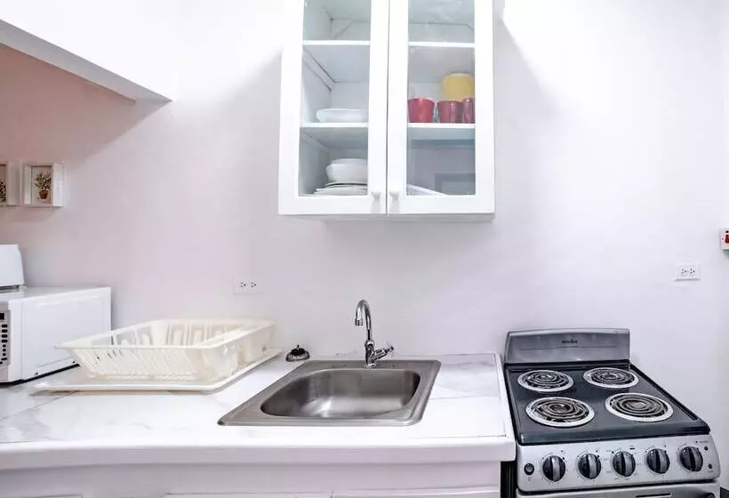 استراحتگاه Negril Beach Club