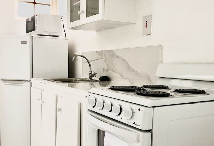 استراحتگاه Negril Beach Club