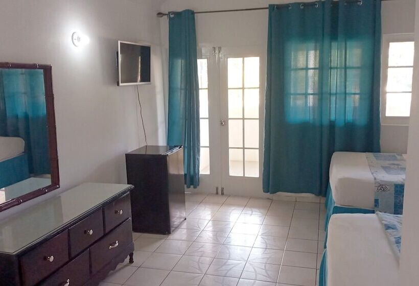 استراحتگاه Negril Beach Club