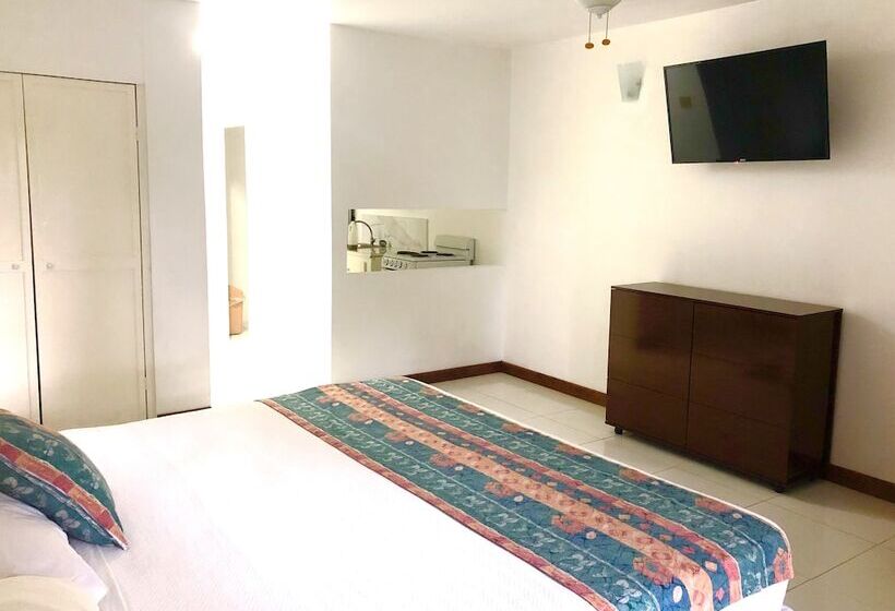 استراحتگاه Negril Beach Club