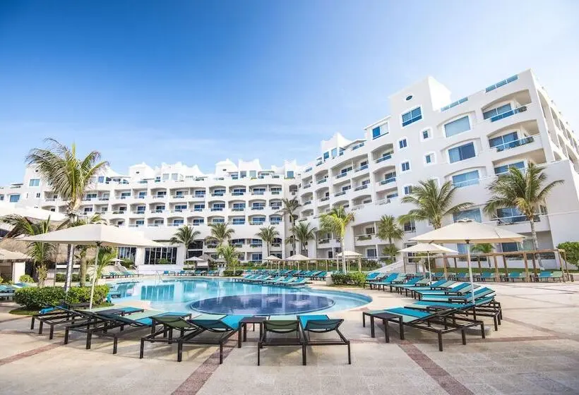 Sunscape Cancun All Inclusive Resort & Spa
