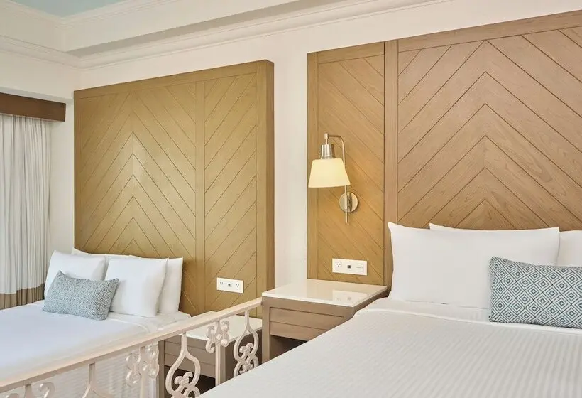 Sunscape Cancun All Inclusive Resort & Spa