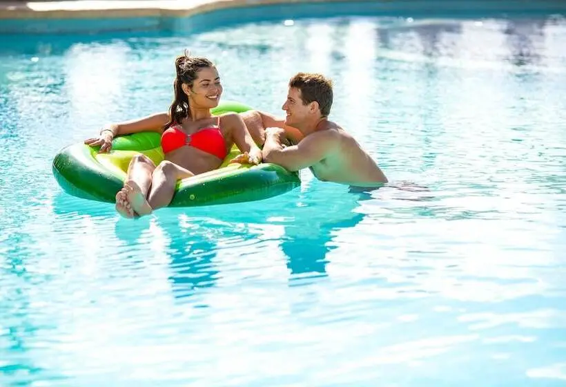 Sunscape Cancun All Inclusive Resort & Spa