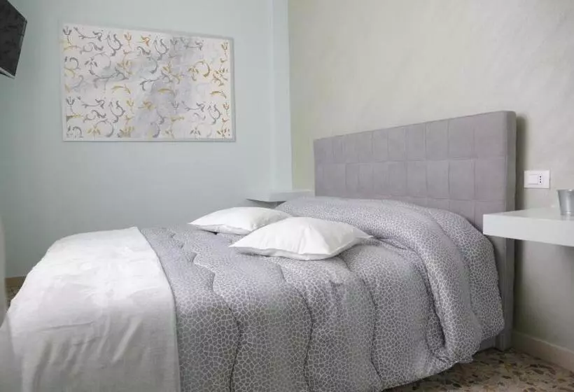 تختخواب و صبحانه Ad Astra Rooms