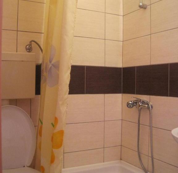 تختخواب و صبحانه Rooms Sole