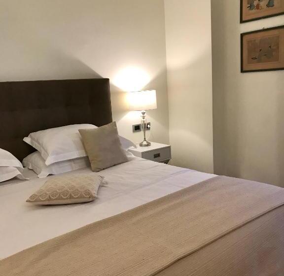 تختخواب و صبحانه Signoria  64