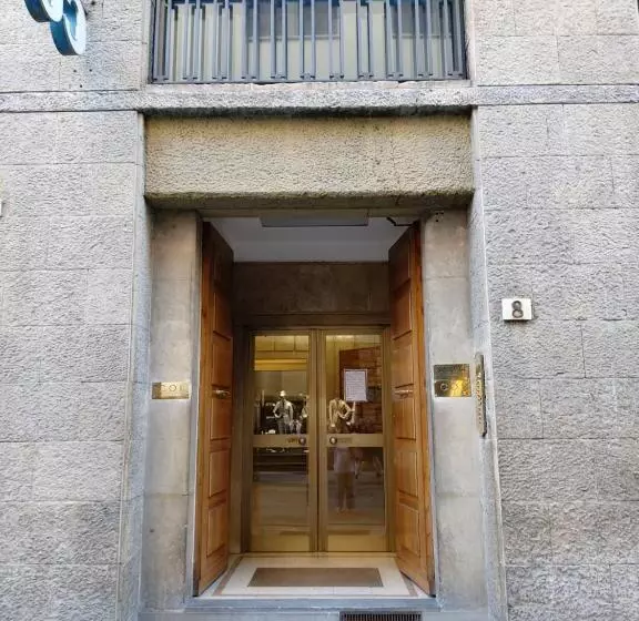 تختخواب و صبحانه Signoria  64