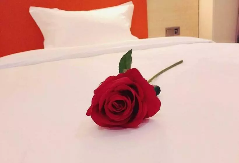 Hotelli 7days Premium Chongqing Liangjiang New District Yufu Industrial Park Yuzui Branch