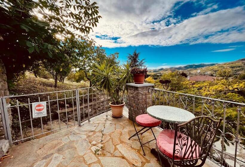 ホテル Agriturismo Poderi Zunino