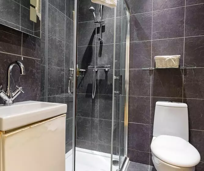 ホテル Bower House