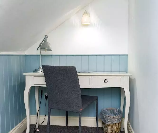 ホテル Bower House