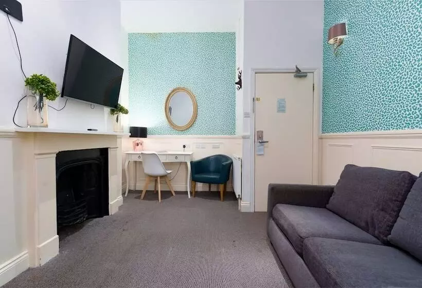 ホテル Bower House