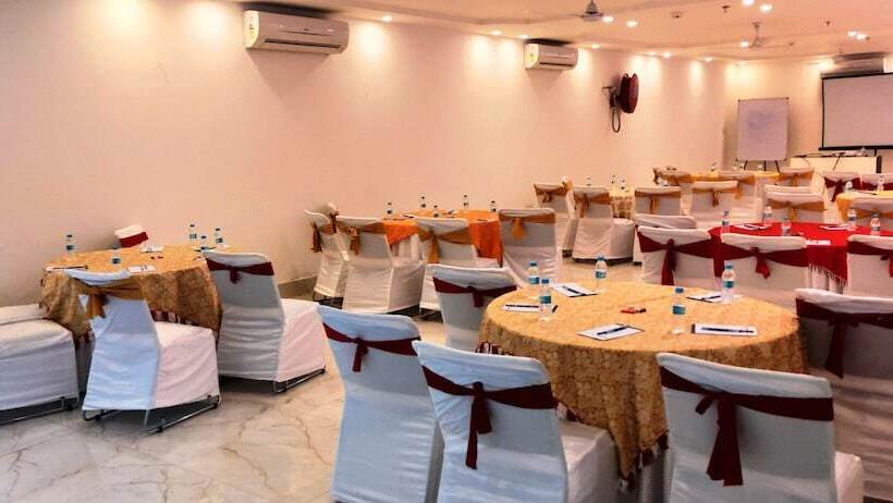 Hotell Blueneck Sec 40 Unitech Cyber Park Gurugram