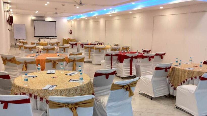 Hotell Blueneck Sec 40 Unitech Cyber Park Gurugram