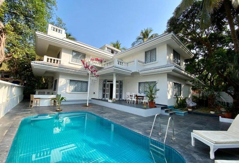 فندق Flavia By The Sea