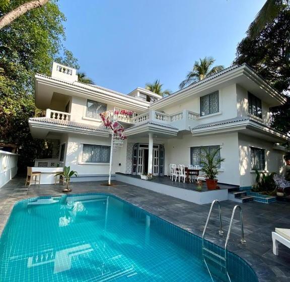 فندق Flavia By The Sea