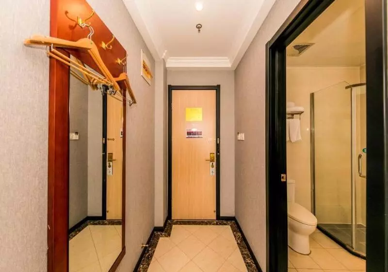 Hotelli Greentree Inn Anhui Hefei Binhu New District Convension And Exhibition Center Wanquanhe Road Express