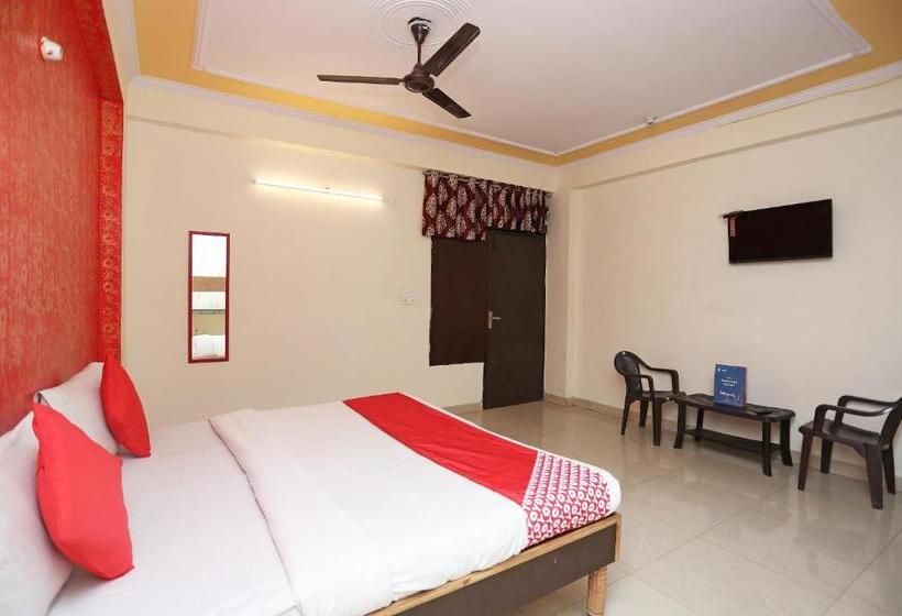 Hotelli Oyo 35827  Pilot Inn