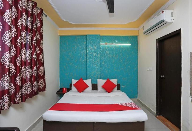 Hotelli Oyo 35827  Pilot Inn