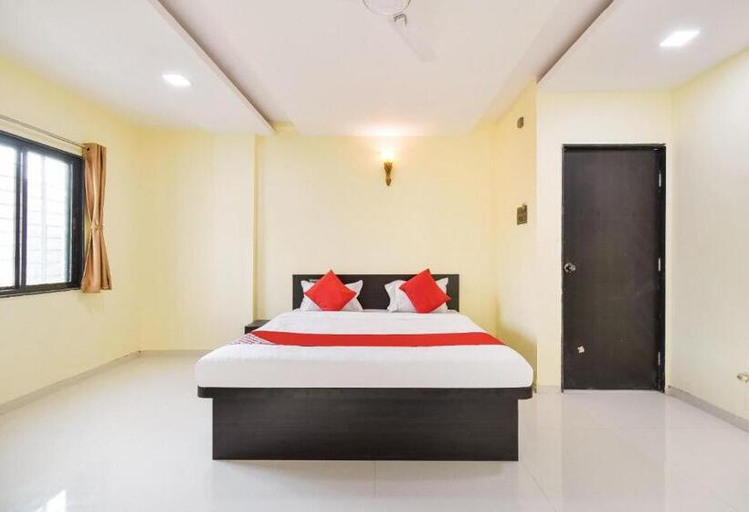 فندق Oyo 61327 Manish Inn