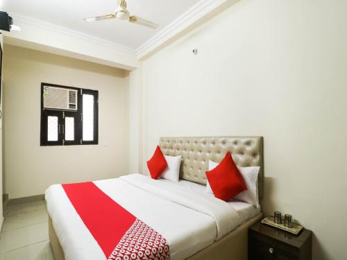 Hotel Oyo Del2822 Moody Moon