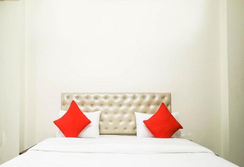 Hotel Oyo Del2822 Moody Moon