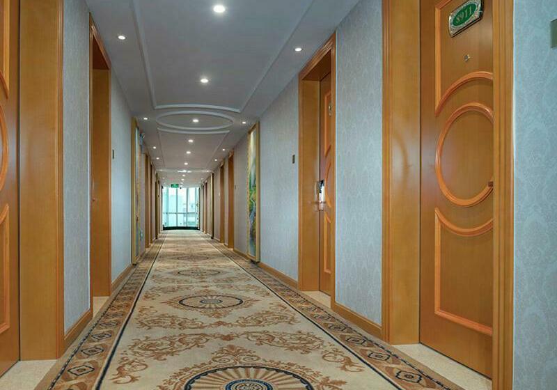 בית מלון כפרי Vienna Classic