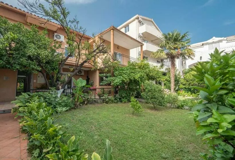 پانسیون Casa Di Fratelli