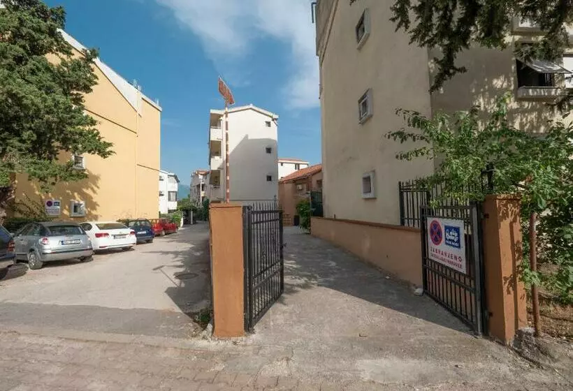 پانسیون Casa Di Fratelli