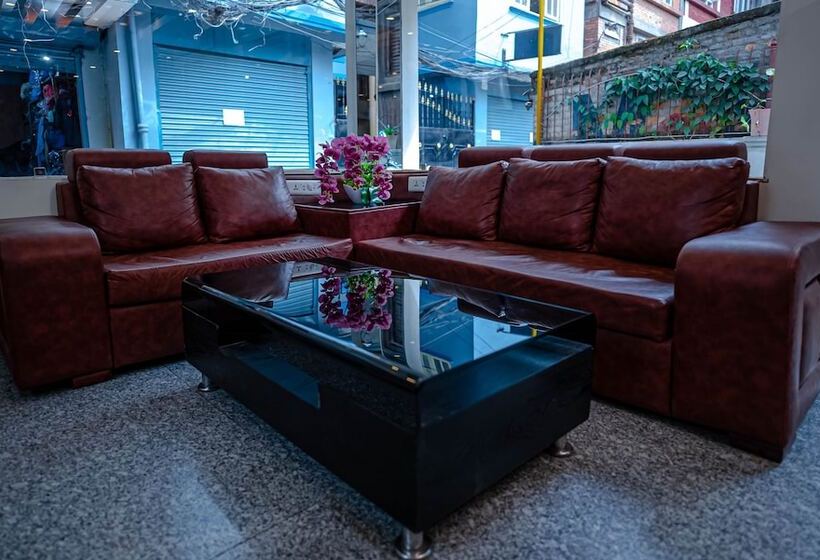 Satkar Hotel And Spa